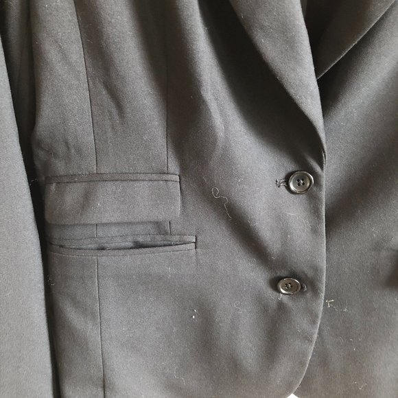 Black jacket - Picture 3 of 5